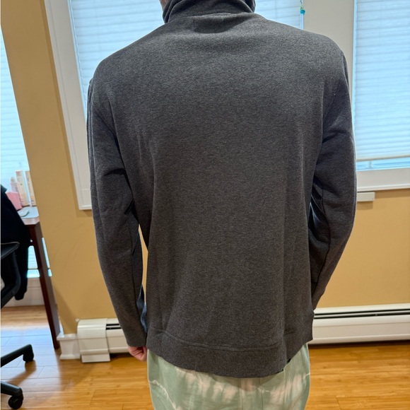 Men's Gray Half-Zip Sweater UGG - Picture 2 of 3